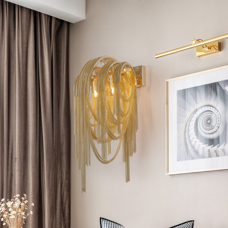 LED zidna svjetiljka s aluminijskim lancem i resicama, postmoderni minimalistički dizajn za dnevni boravak i blagovaonice