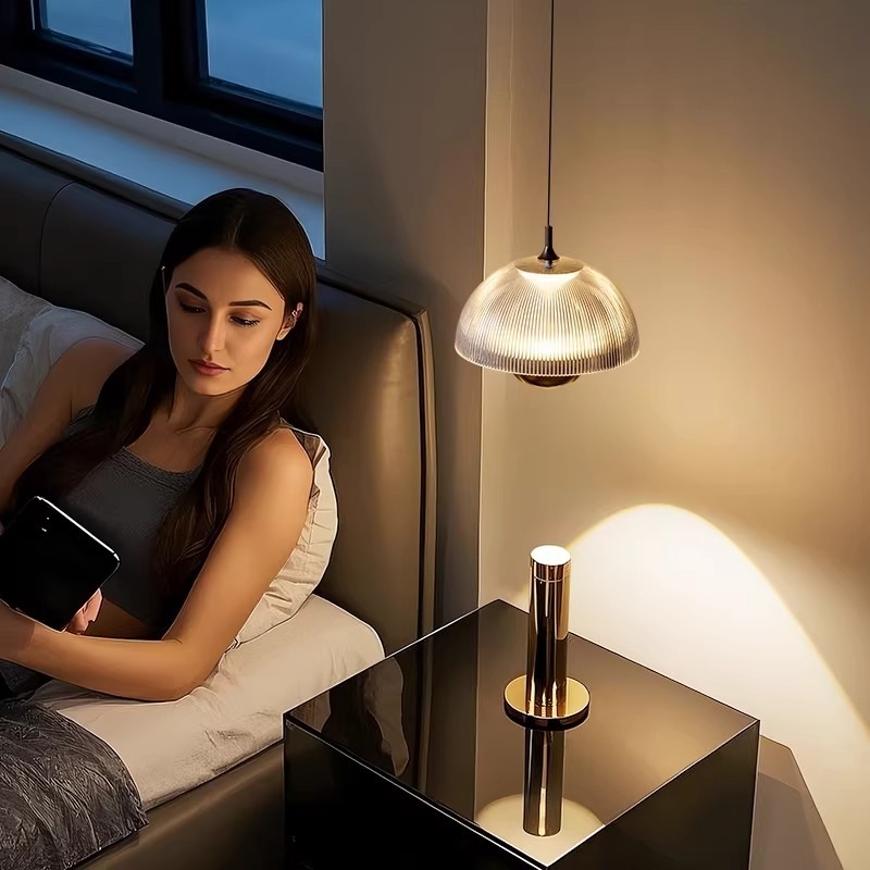 Prilagodljiva viseća lampa uz krevet s oblikom cvjetne pupice, talijanski minimalistički stil, lagani luksuz, LED s punim spektrom za glavnu spavaću sobu i hodnik