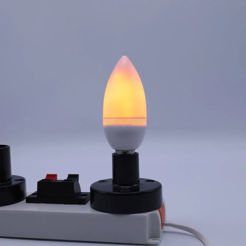 LED svijećna žarulja s efektom plamena, E14, daljinsko upravljanje, povlačni prekidač (pull-tail), snop 360°, 90 lm, IP20, 85–265 V
