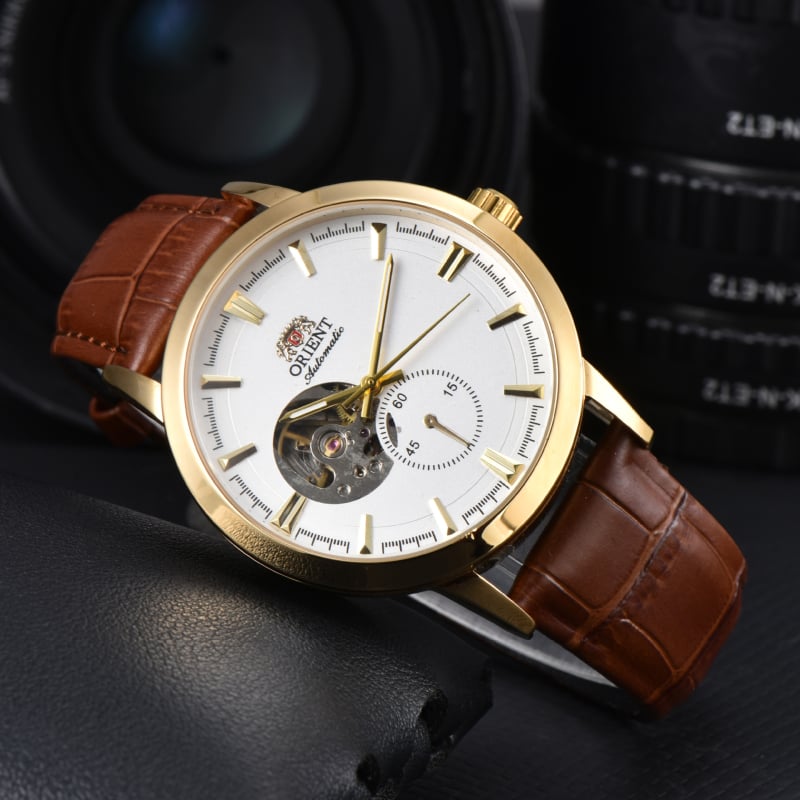 Férfi bőrszíjas mechanikus karóra, kronográf és 24 órás kijelző, rozsdamentes acél tokkal, zafír kristály, 43 mm-es számlap