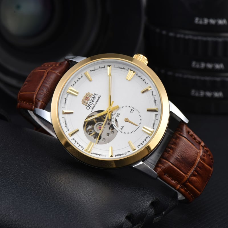 Férfi bőrszíjas mechanikus karóra, kronográf és 24 órás kijelző, rozsdamentes acél tokkal, zafír kristály, 43 mm-es számlap