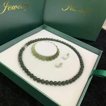Hetian Jade trodijelni set: ogrlica, narukvica i naušnice s okruglim perlama