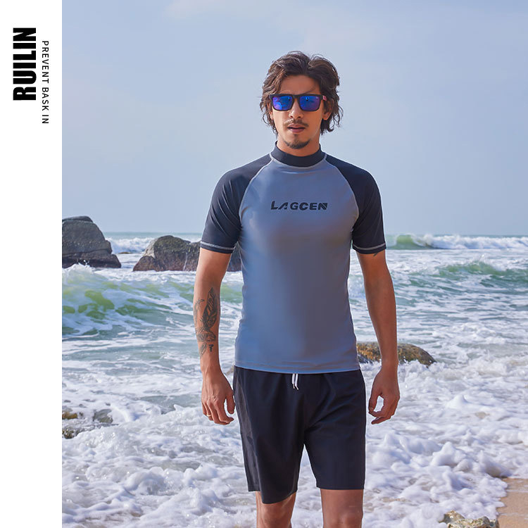Muški plivački T-shirt, prozračan, brzo se suši, UV zaštita, za vodene sportove