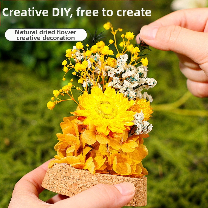 DIY súprava na dekoráciu so sklenenou kupolou a večnými kvetmi — sušené kvety, darček ku Dňu matiek