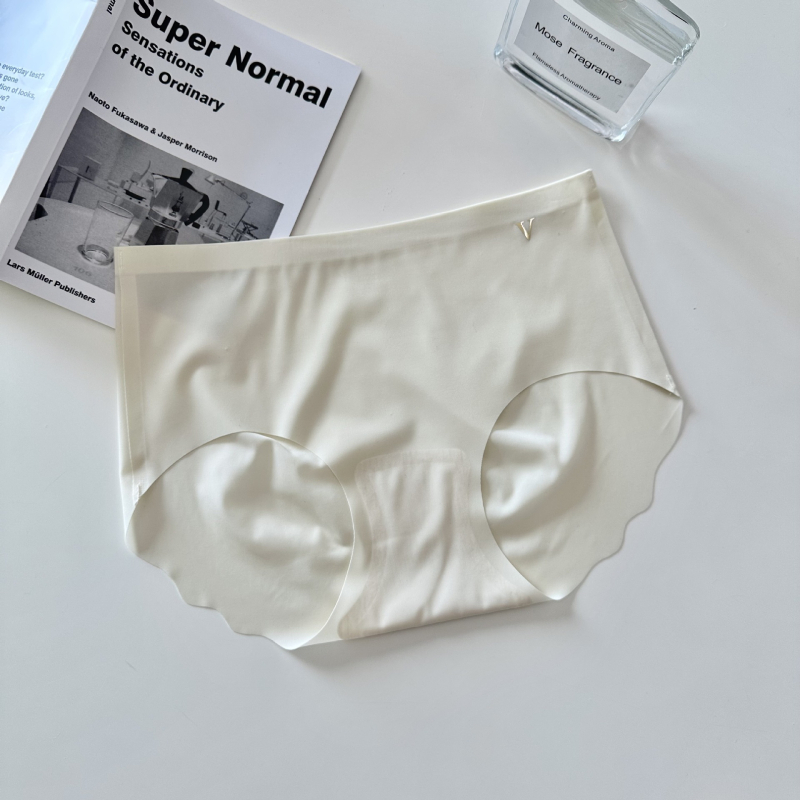 Ženske gaćice Ice Silk Nude bez šavova, udobne i prozračne, srednja visina, bikini stil