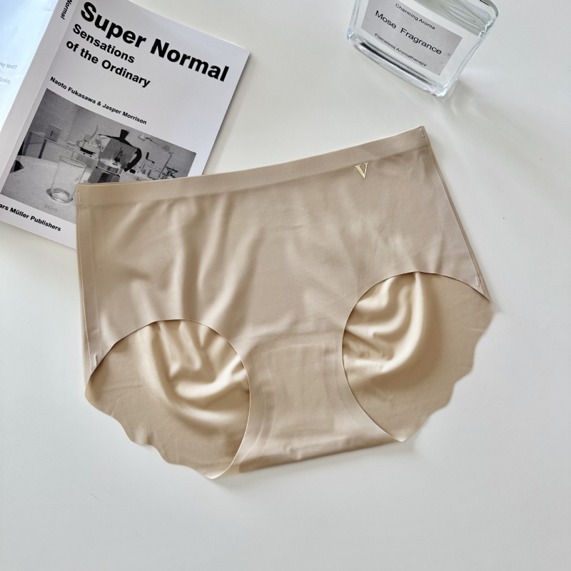 Ženske gaćice Ice Silk Nude bez šavova, udobne i prozračne, srednja visina, bikini stil