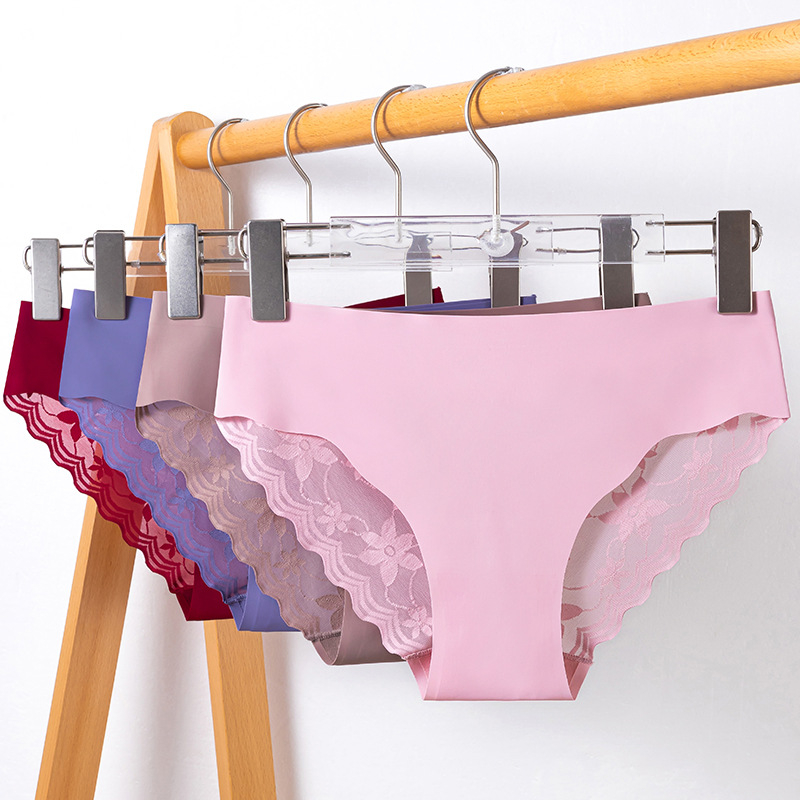 Bezšivne gaćice od ice silk, srednji pojas, čipka, lagane i prozračne, mreža s trokutastim uzorkom