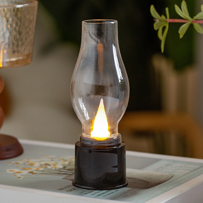 Mini retro kerosenska lampa – dekorativna noćna svjetiljka za stol i noćni ormarić, vintage stil