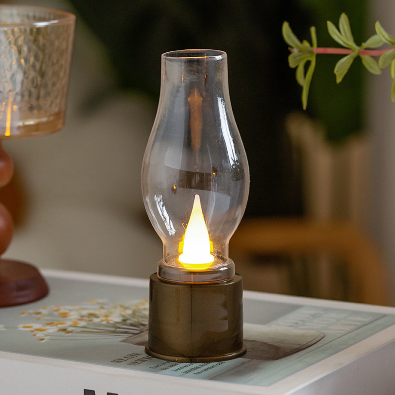 Mini retro kerosenska lampa – dekorativna noćna svjetiljka za stol i noćni ormarić, vintage stil