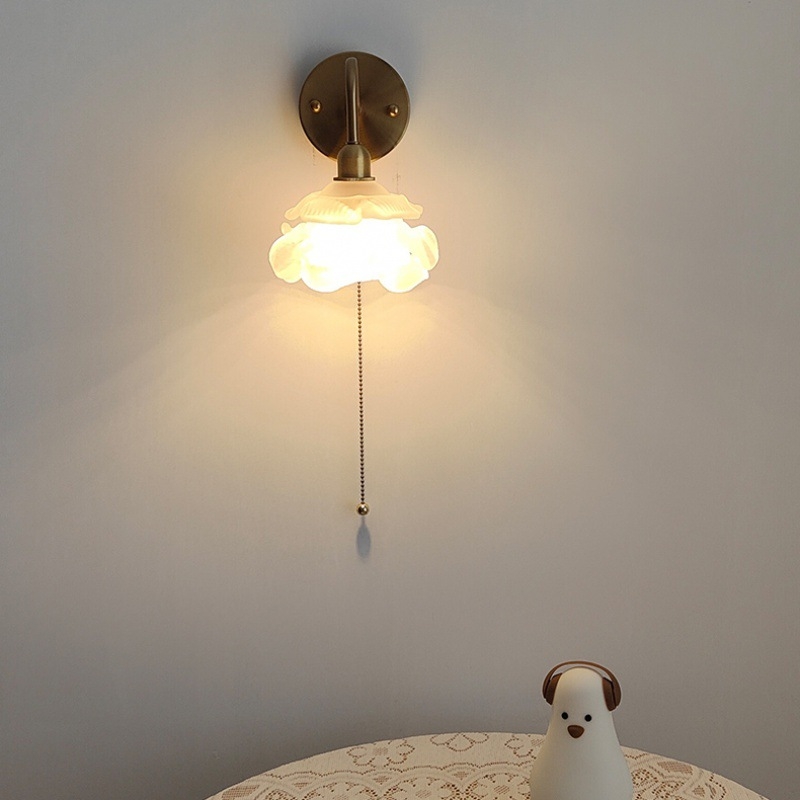 Zidna lampa uz kreveta, japanskog stila od bakra, Zen inspirirana za spavaću sobu i dnevni boravak, s lancem prekidačem