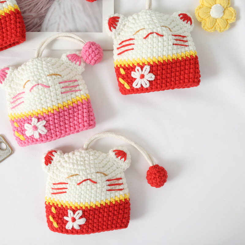 Japanskog stila pleteni futrola za ključeve s motivom mačke sreće Maneki-neko, ručna izrada
