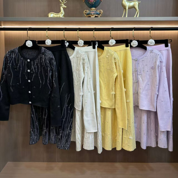 Dvokomponentni set: pleteni kardigan s rhinestones, Chanel stil društvene dame, kratka suknja za jesen-zimu