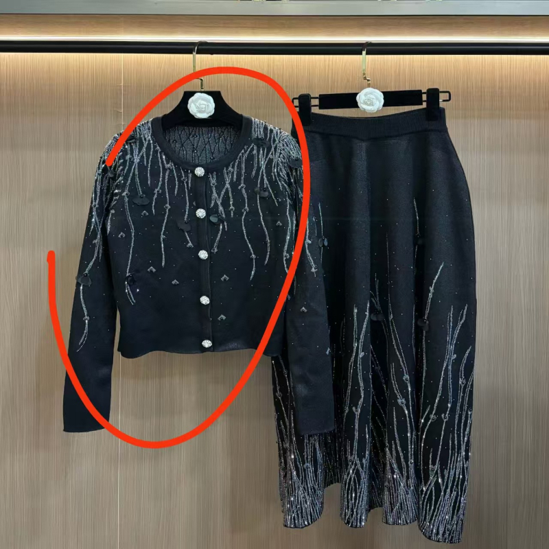 Dvokomponentni set: pleteni kardigan s rhinestones, Chanel stil društvene dame, kratka suknja za jesen-zimu