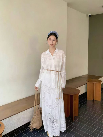 Korejskog stila bluza s prorezima i bijela suknja, casual dvodijelni set