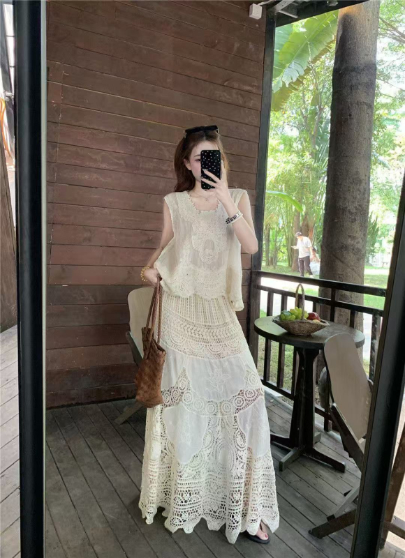 Korejskog stila bluza s prorezima i bijela suknja, casual dvodijelni set