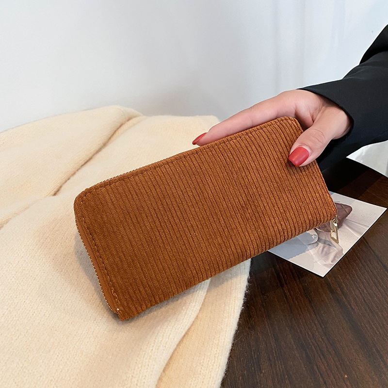 Ženski novčanik–clutch od kordure s prugama, srednje duljine, večernja torbica s džepom za telefon