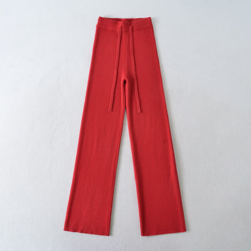 2026. jesen zapadnjačkog stila za žene: top s U-izrezom, šal i dugačke hlače – casual trodijelni set
