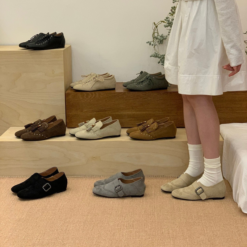 Női bőrlapos loaferok beépített magasság-növelővel, retro brit stílus, 2026-os új modell, mindennapi kényelem