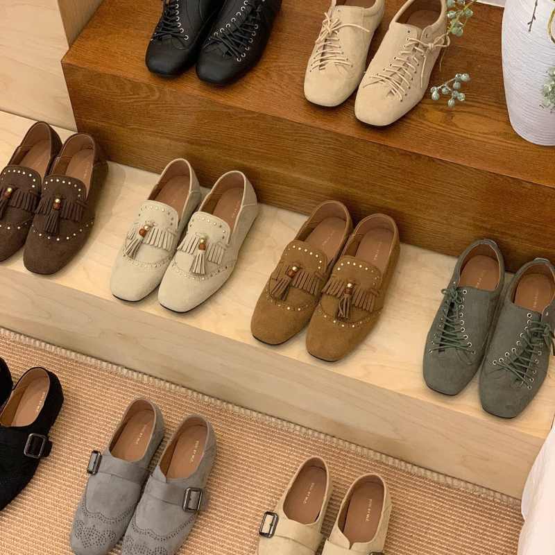 Női bőrlapos loaferok beépített magasság-növelővel, retro brit stílus, 2026-os új modell, mindennapi kényelem