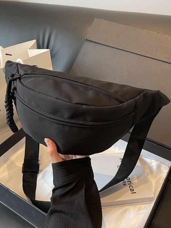 Ženska crossbody torbica u jednom boji, 2026 nova sezona, ulični stil, sportska torba za prsni dio, svestrana svakodnevna torba