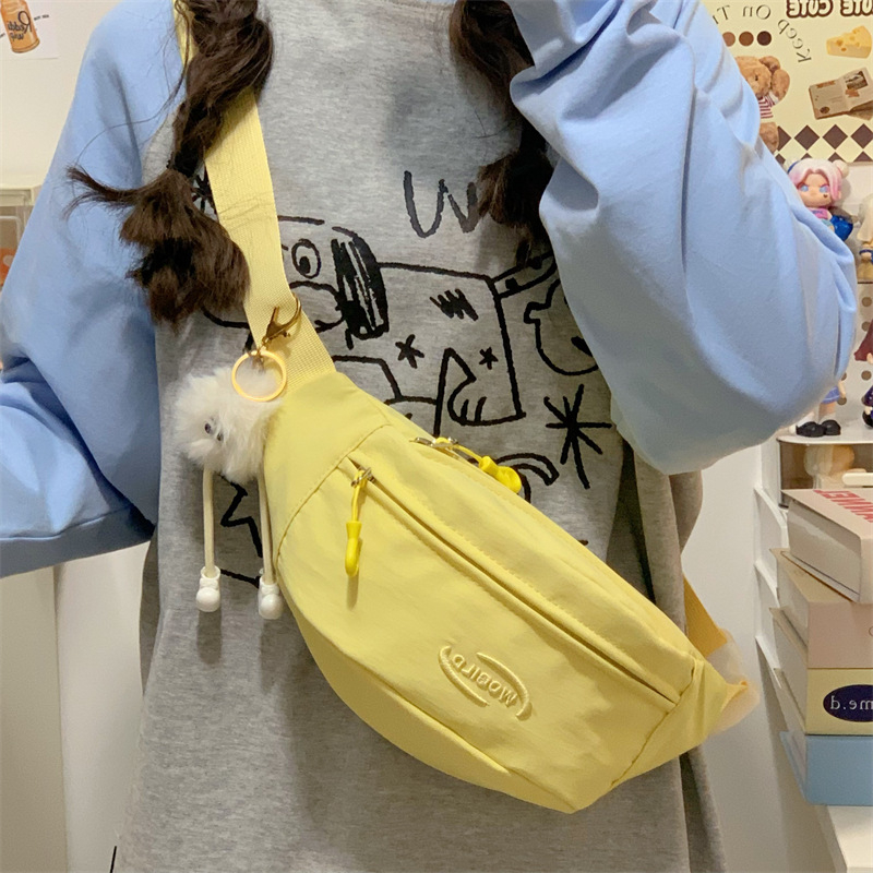 Ženska nylon torbica crossbody – casual dnevno nošenje, za putovanja i vožnju biciklom