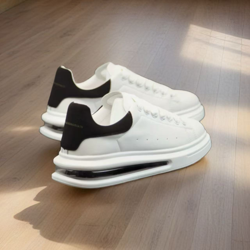Pantofi sport casual unisex, primăvara 2025, talpă ușor înălțată cu pernă de aer – albi, ușori
