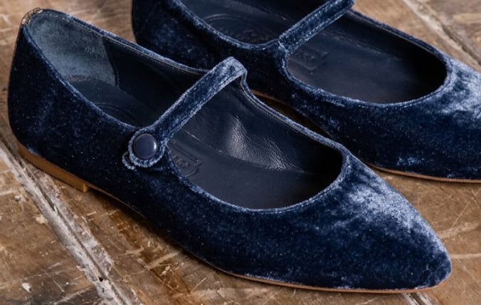 Női Mary Jane cipő leopard mintával, retro stílus, egy csatos pánt, kerek orr, alacsony sarka, tavaszra és őszre.