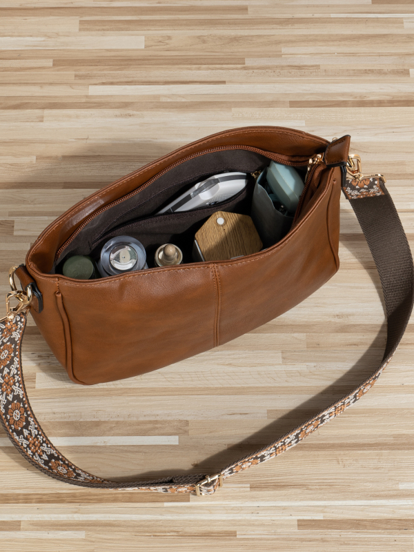 Ženska crossbody torba s jedinstvenim dizajnom, velika kapaciteta, ljeto 2024, PU koža, torba u obliku kanta, zatvarač
