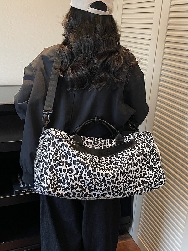Torba za fitness putovanja s leopard printom, velika zapremina, naramenica i crossbody, pretinac za cipele sa suhim i mokrim dijelom