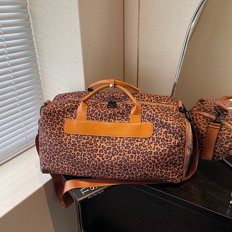 Torba za fitness putovanja s leopard printom, velika zapremina, naramenica i crossbody, pretinac za cipele sa suhim i mokrim dijelom