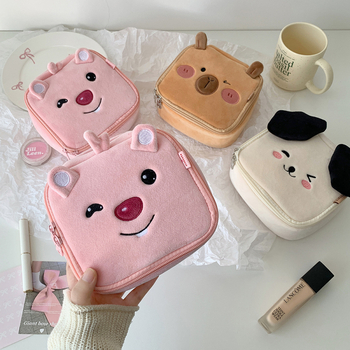 Slatka pliš kozmetička torbica s pregradama, prijenosna kvadratna torba za putovanje, velika kapaciteta, organizator za kozmetiku i uredski pribor