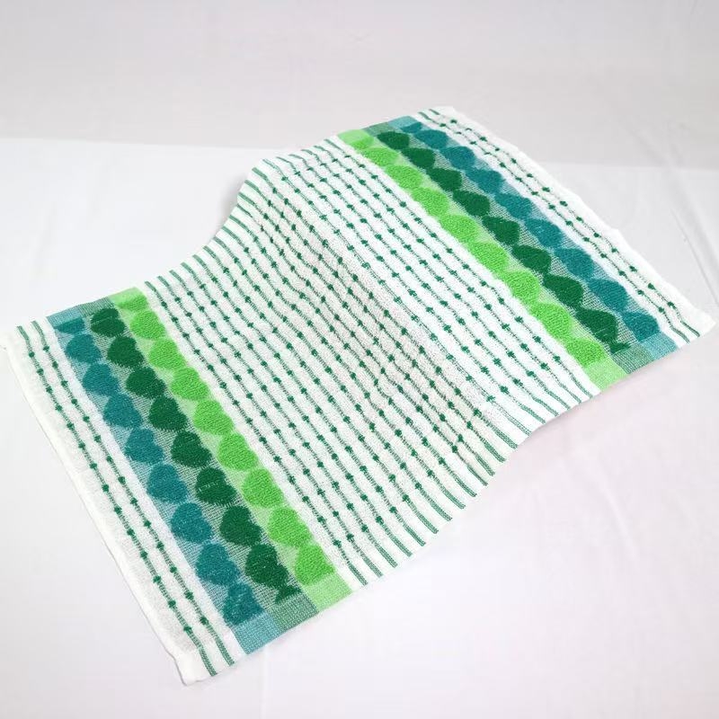Poliestersko-pamučna jacquard kuhinjska krpa s dizajnom srca breskve, mala krpa