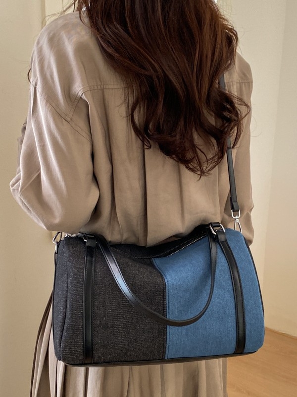 Ženska torbica od denima, Boston stil s patchworkom i bojama blokova, svakodnevna torba na rame ili crossbody, model 2026