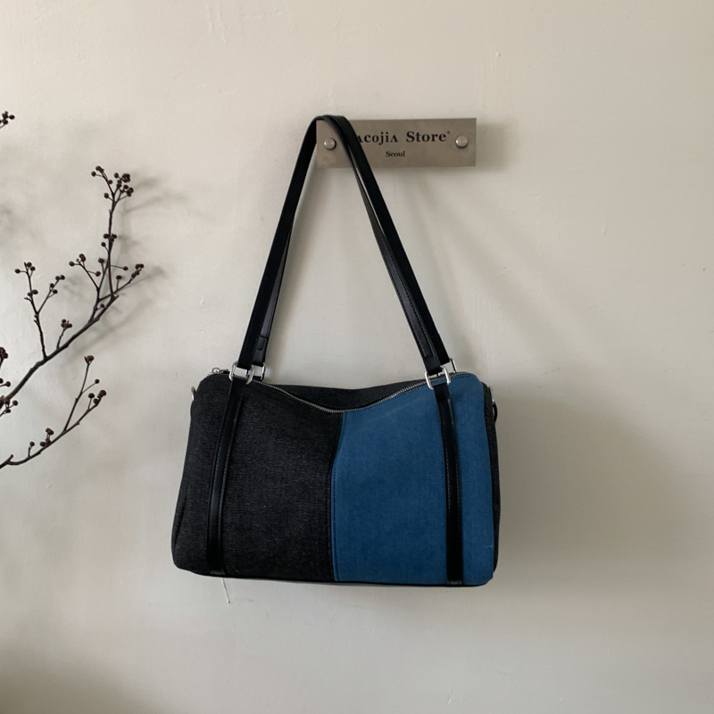 Ženska torbica od denima, Boston stil s patchworkom i bojama blokova, svakodnevna torba na rame ili crossbody, model 2026