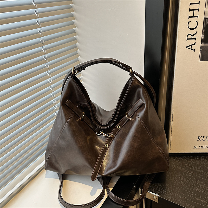 Torba velike kapacitete s lancem remenom za školu i dnevne obaveze, 2025. zimski model, svestrana tote torba, može se nositi preko ramena ili kao crossbody