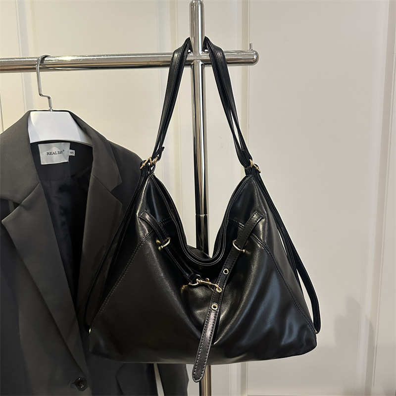 Torba velike kapacitete s lancem remenom za školu i dnevne obaveze, 2025. zimski model, svestrana tote torba, može se nositi preko ramena ili kao crossbody