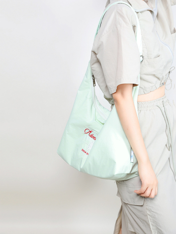 Ženska platnena crossbody torba, korejski nišni stil, velik kapacitet, tote torba, svježa i slatka estetika