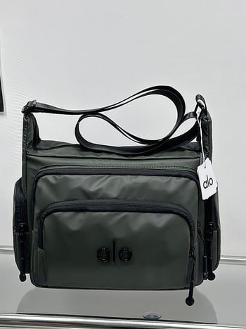 Mini torbica u korejskom stilu s višenamjenskim dizajnom crossbody — mogućnost nošenja kao pojasna torbica ili torba za prsa, lagana