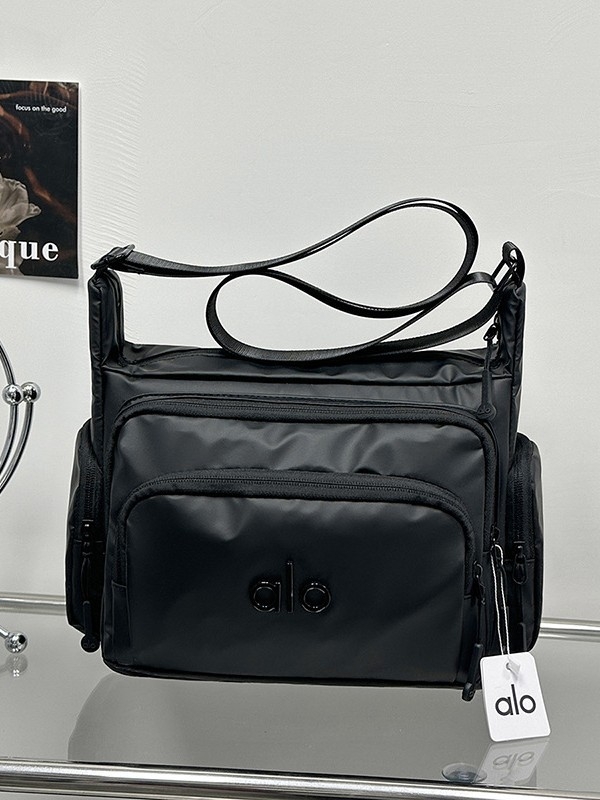 Mini torbica u korejskom stilu s višenamjenskim dizajnom crossbody — mogućnost nošenja kao pojasna torbica ili torba za prsa, lagana