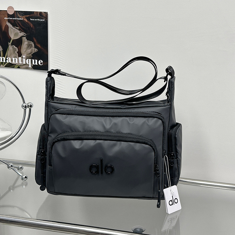 Mini torbica u korejskom stilu s višenamjenskim dizajnom crossbody — mogućnost nošenja kao pojasna torbica ili torba za prsa, lagana