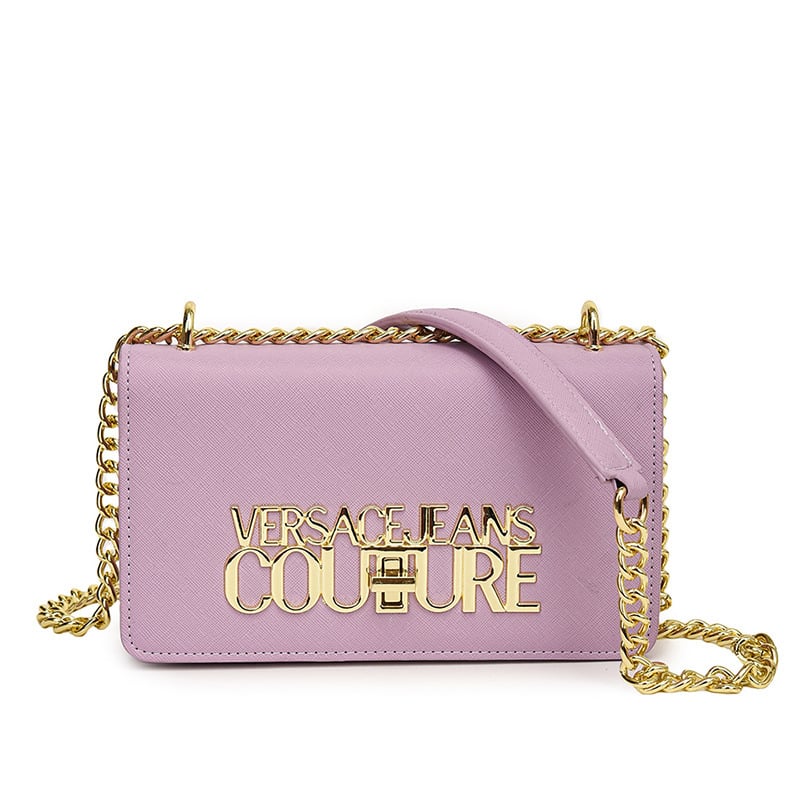 Mala kvadratna crossbody torba s lancem, PU materijal, minimalistički i moderno dizajn s monogramom slova.