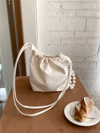 Nylon bucket torbica za žene, korejskog stila, svakodnevna torba preko ramena, jednostavan plisirani dizajn, studentska crossbody torba