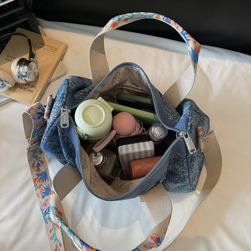 Ženska crossbody torba za putovanja, lagana, s velikim kapacitetom