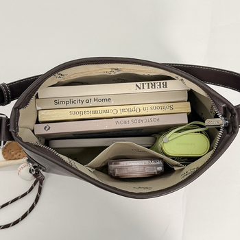 Stilna ženska tote torba, lagani luksuz, minimalistička crossbody, korejskog stila za svakodnevnu upotrebu