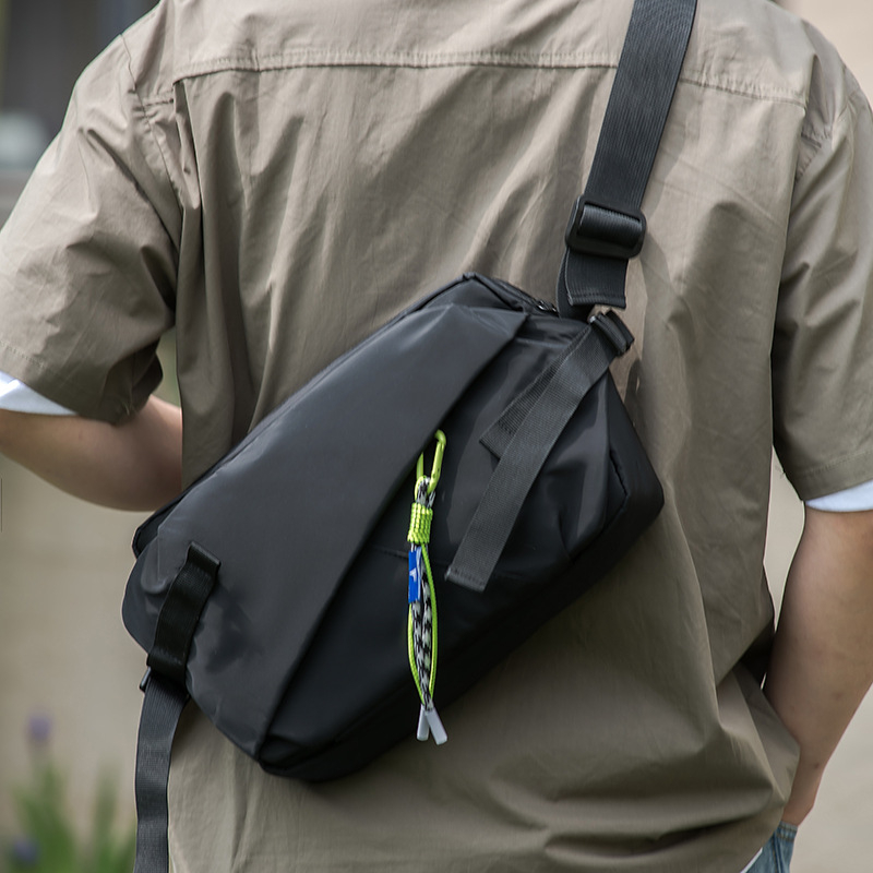 Muška crossbody torba u gradskom stilu, svakodnevni radni stil, velik kapacitet, za studente