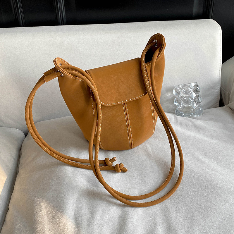 Ženska velur bucket torba, mala crossbody/torba preko ramena, svakodnevna upotreba