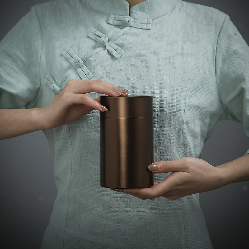 Prijenosna posuda za čaj od titanij-aluminijske legure, zatvorena za putovanja, spiralno pakiranje čaja