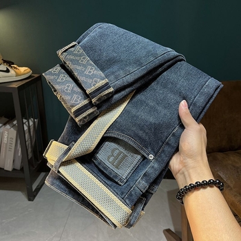 Férfi denim nadrág tavasz–ősz, nyomtatott minta, laza egyenes szár, pamut‑keverék, hétköznapi elasztikusság (2026)