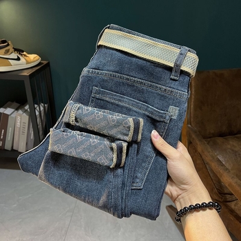 Férfi denim nadrág tavasz–ősz, nyomtatott minta, laza egyenes szár, pamut‑keverék, hétköznapi elasztikusság (2026)
