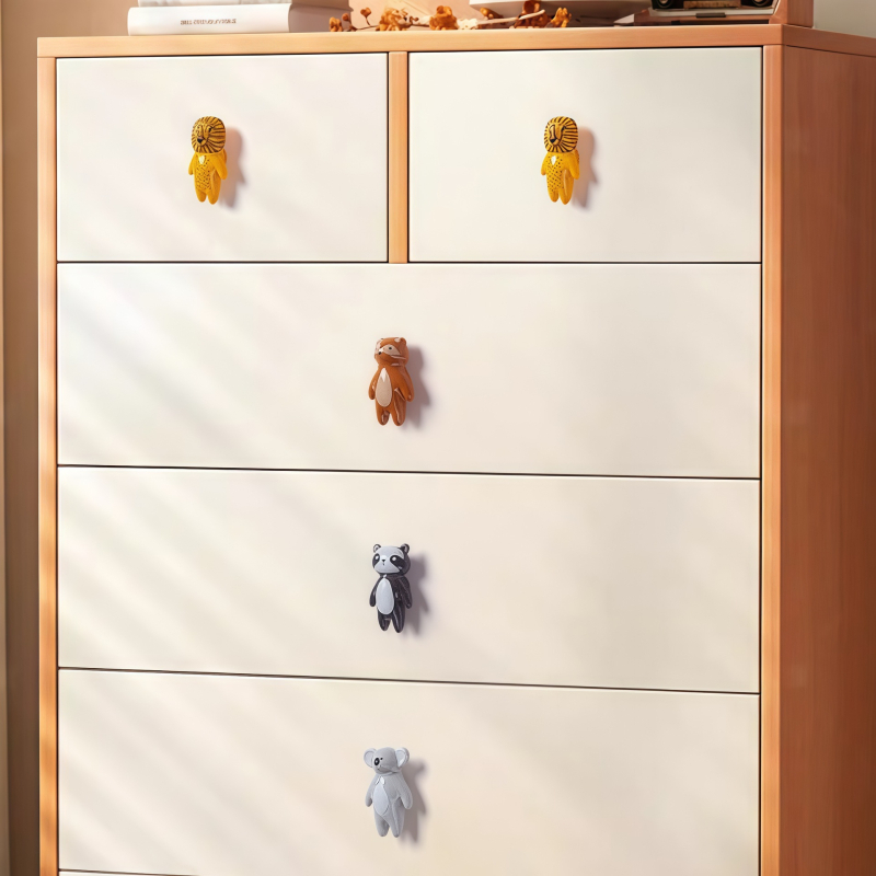 Keramička ručka za dječji ormar, Panda, sferičnog oblika